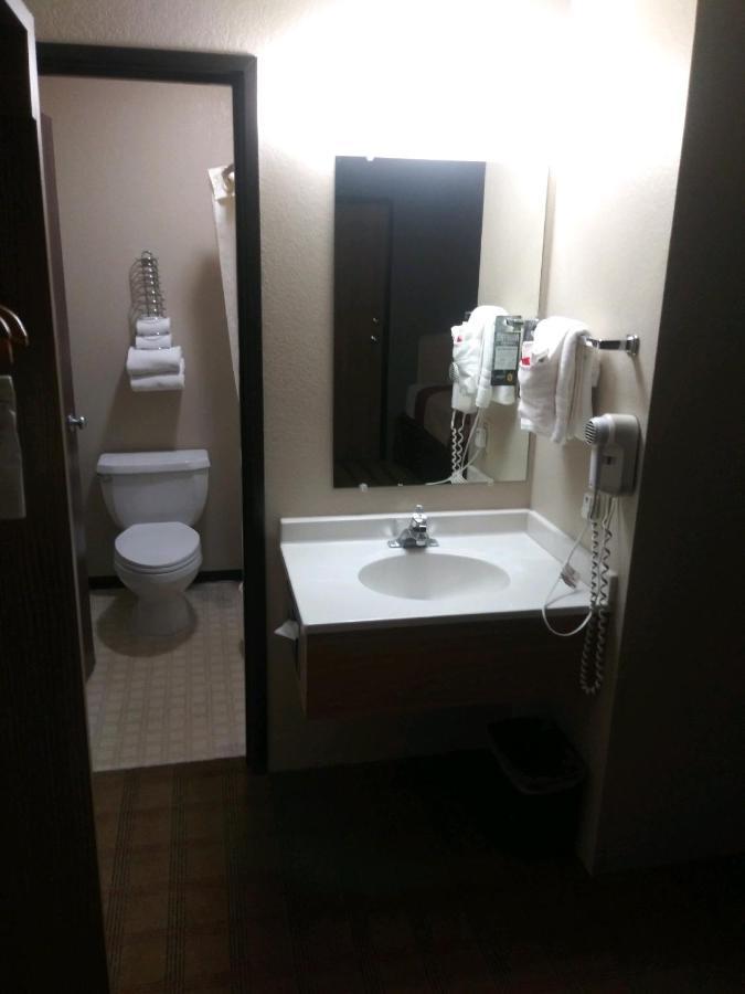 Super 8 By Wyndham Albuquerque West/Coors Blvd Hotel Ngoại thất bức ảnh
